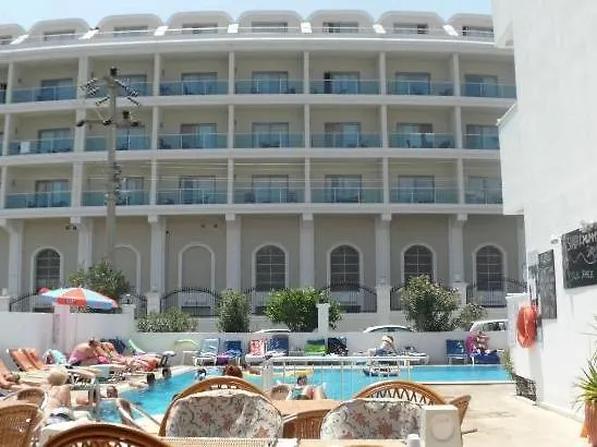 Aparthotel Kaan 3*