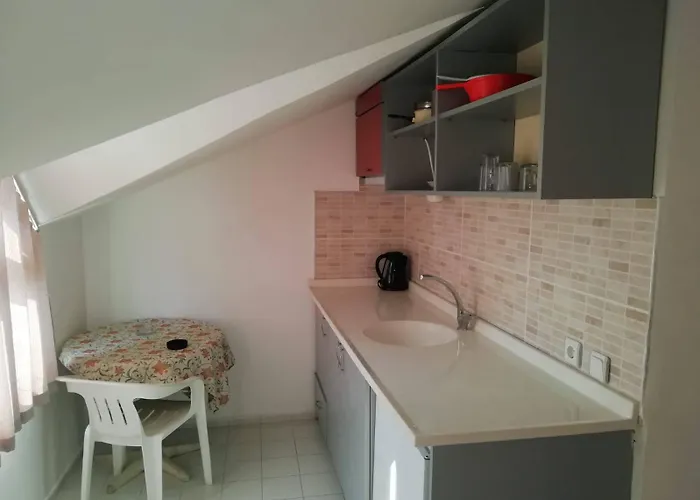 Kaan מלון דירות מרמריס