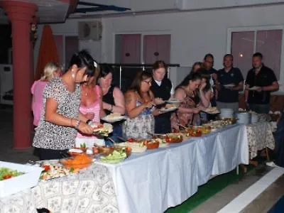 Kaan מלון דירות